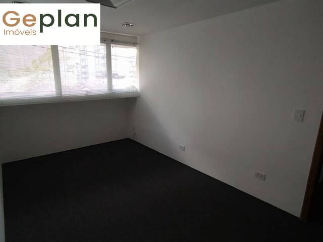 #8768 - Conjunto Comercial para Locação em São Paulo - SP