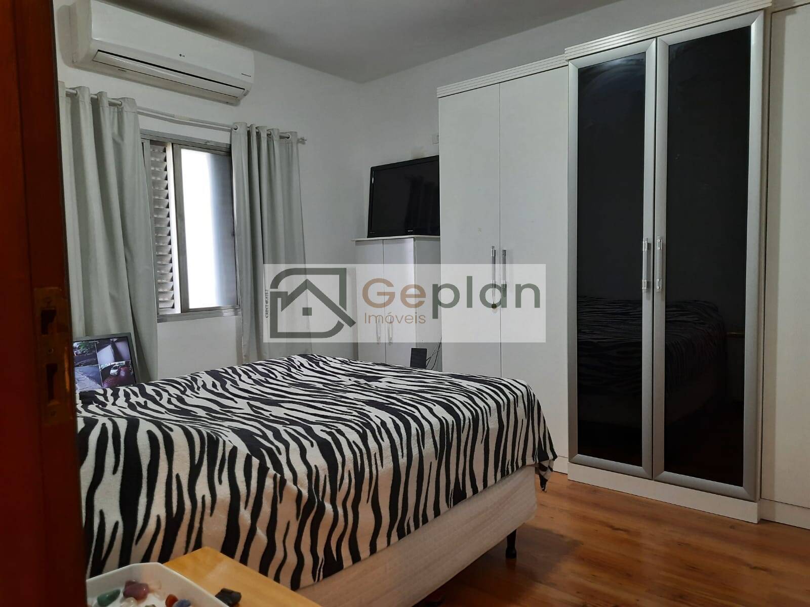 Casa, 5 quartos, 266 m² - Foto 9