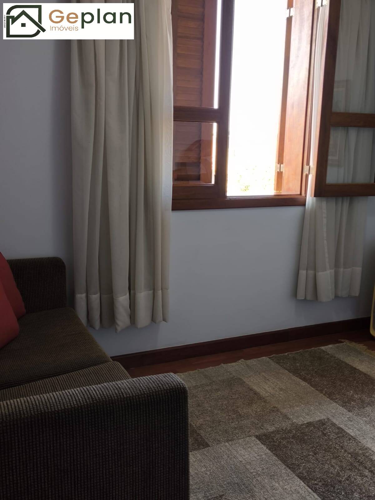 Casa para alugar com 3 quartos, 140m² - Foto 10