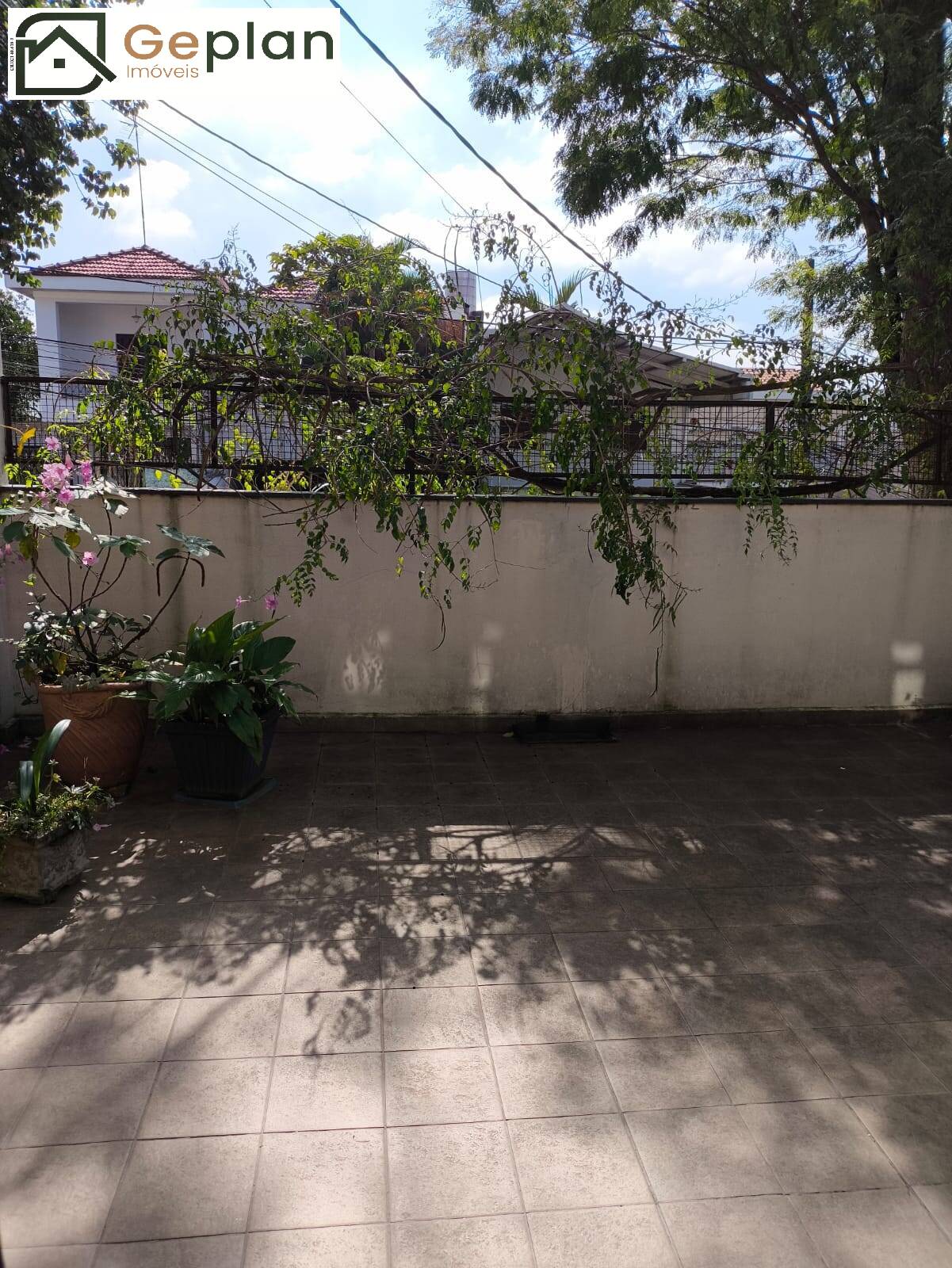 Casa para alugar com 3 quartos, 140m² - Foto 3