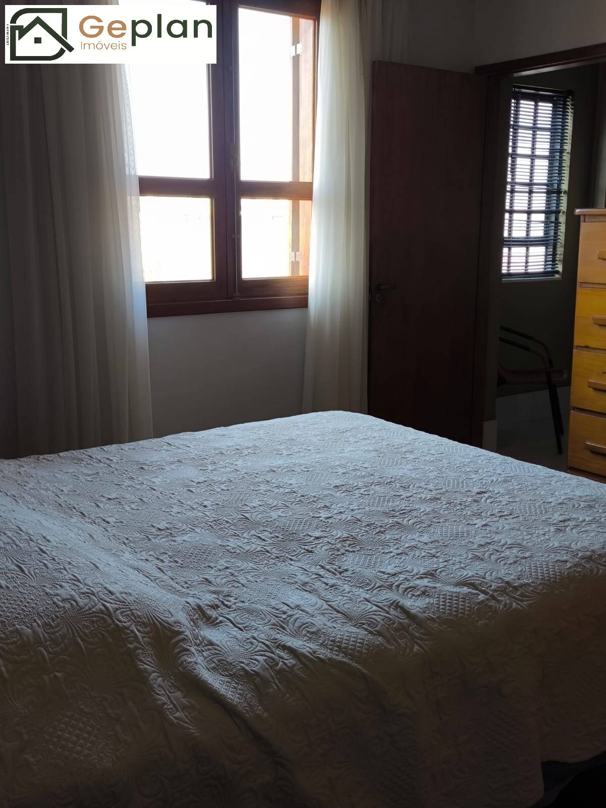 Casa para alugar com 3 quartos, 140m² - Foto 18