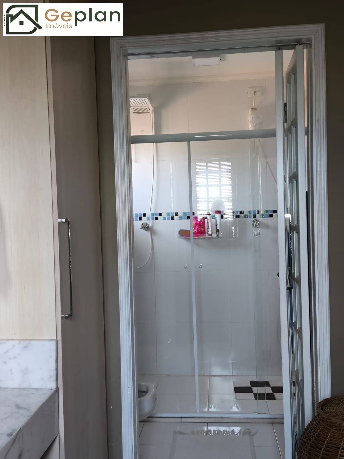 Casa para alugar com 3 quartos, 140m² - Foto 28