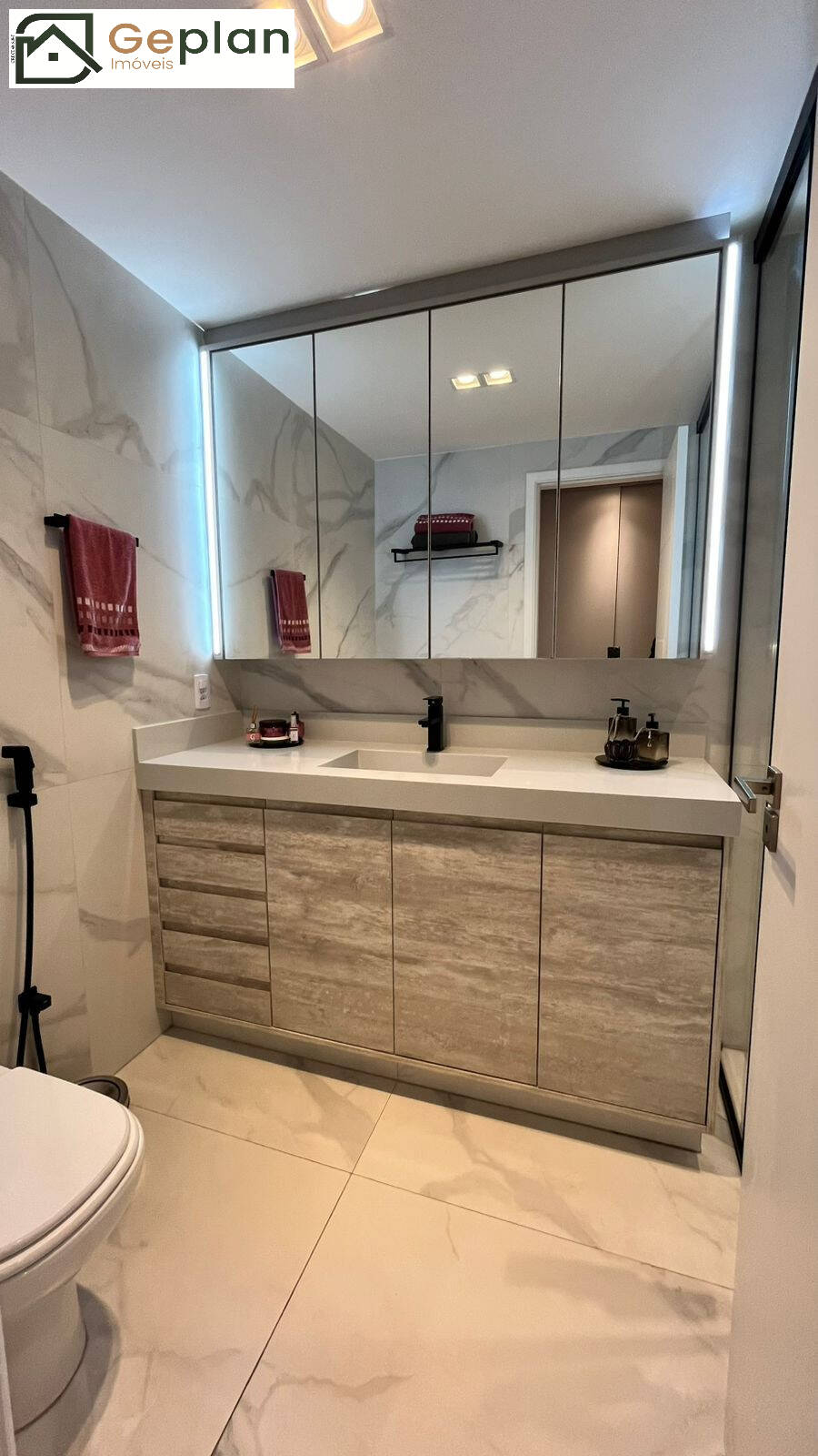 Apartamento à venda com 4 quartos, 176m² - Foto 17