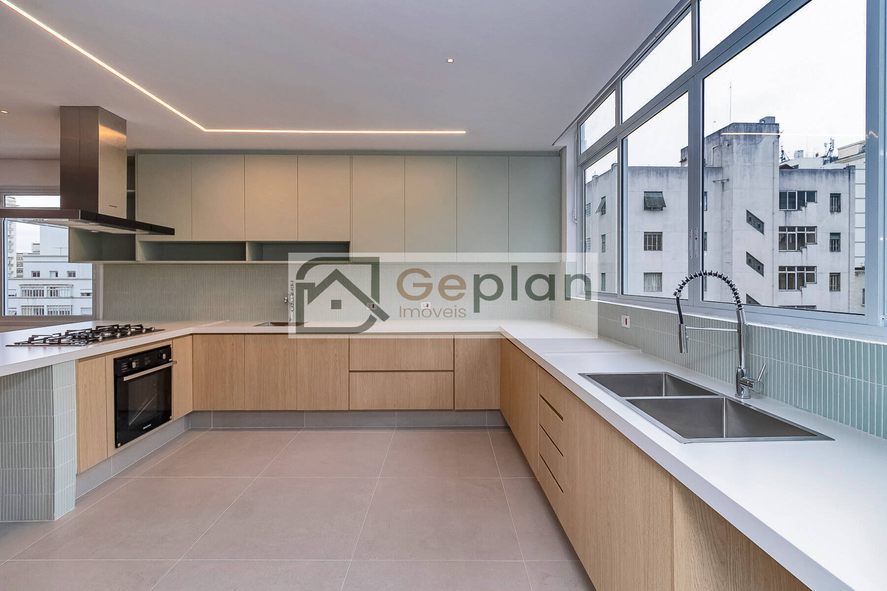 Apartamento, 3 quartos, 230 m² - Foto 32