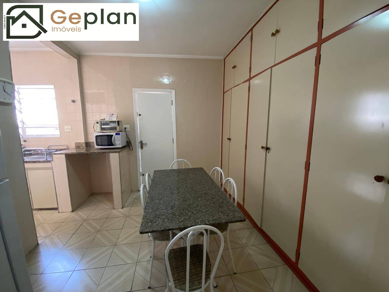 Casa à venda com 3 quartos, 180m² - Foto 15