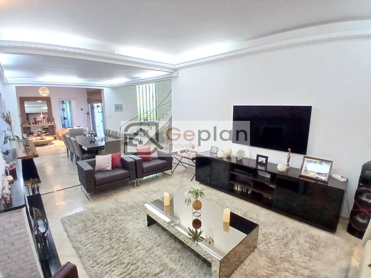 Casa, 3 quartos, 210 m² - Foto 1